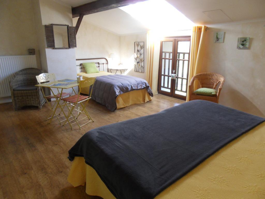 L'Estapade Des Tourelons Bed and Breakfast Saint-Jean-en-Royans Εξωτερικό φωτογραφία
