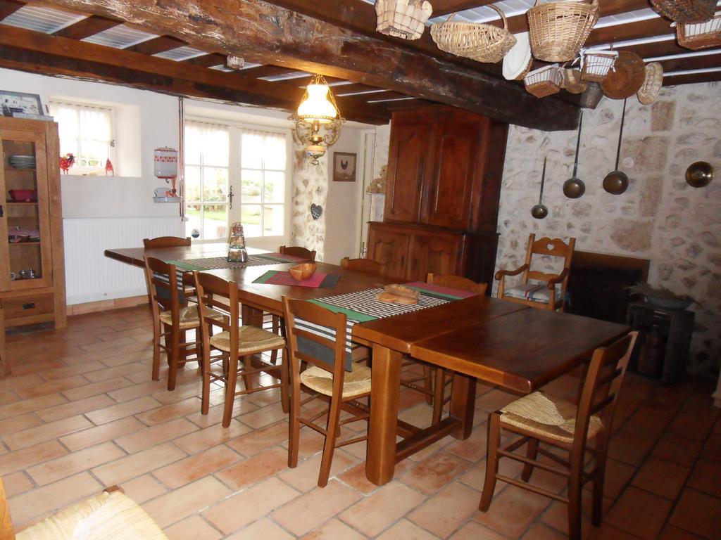 L'Estapade Des Tourelons Bed and Breakfast Saint-Jean-en-Royans Εξωτερικό φωτογραφία